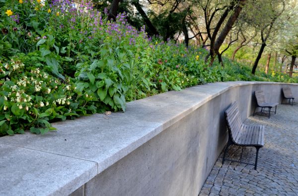 Concrete Retaining Wall Service in Draper