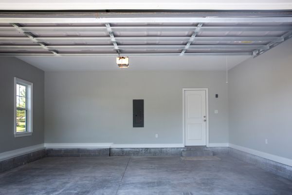 Garage Floor Installation in Draper