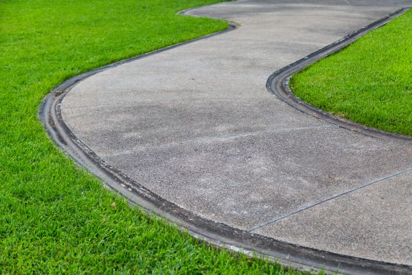 Concrete Sidewalk Construction in Draper