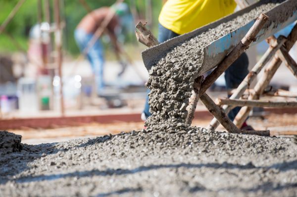 Backyard Concrete Pouring in Draper