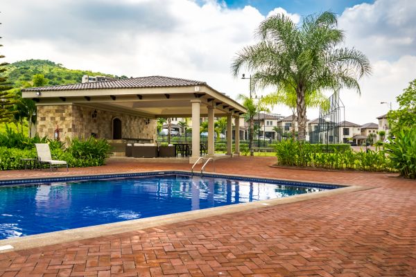 Pool Area Enlargement in Draper